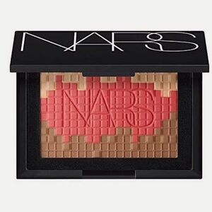 NARS FIRECLAY Blush